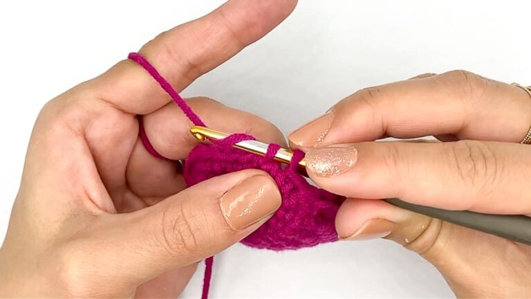 Decrease vs Invisible decrease: how to make them - Octopus Crochet