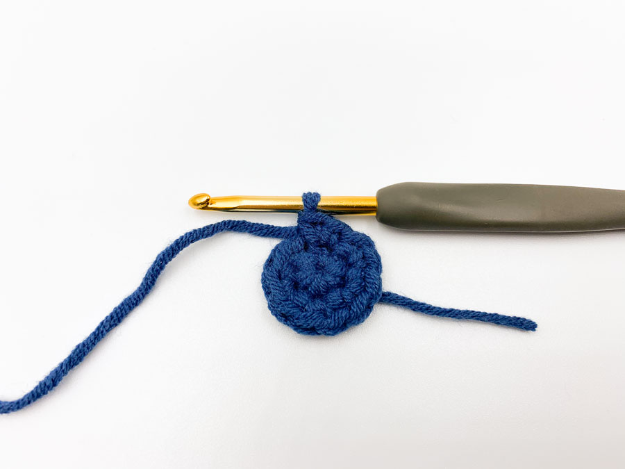 Moon-crochet-pattern-round-2