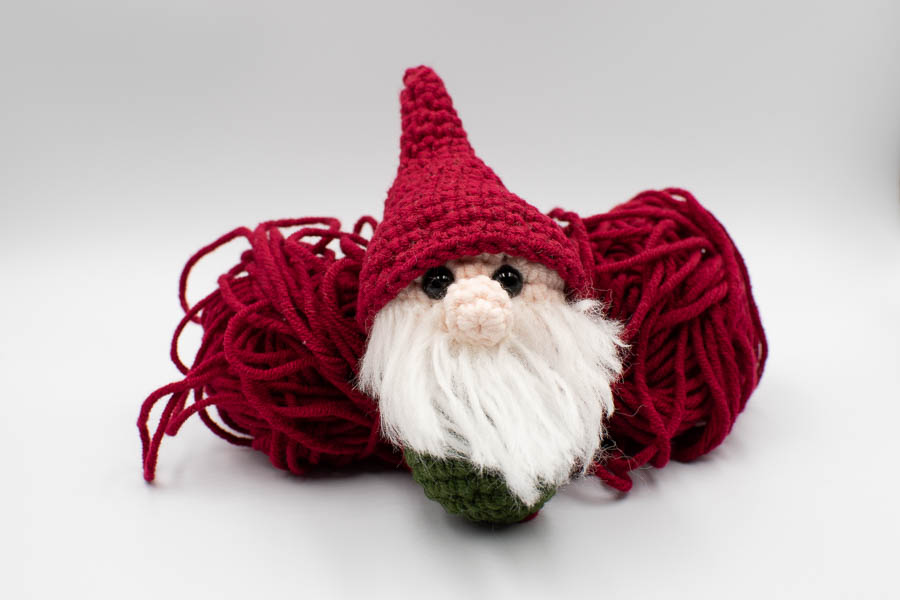 Gnome on a swing crochet pattern ornament-12