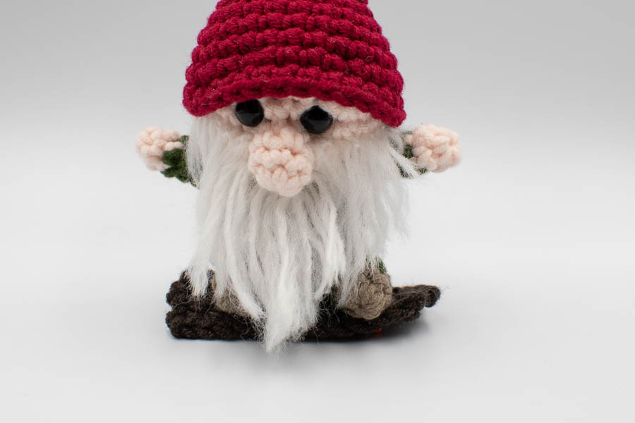 Gnome on a swing crochet pattern ornament-21