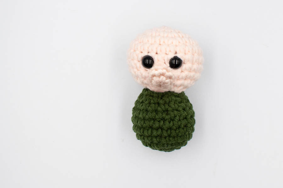 Gnome on a swing crochet pattern ornament-8
