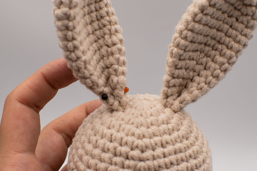 Jojo the mailman rabbit amigurumi pattern-19