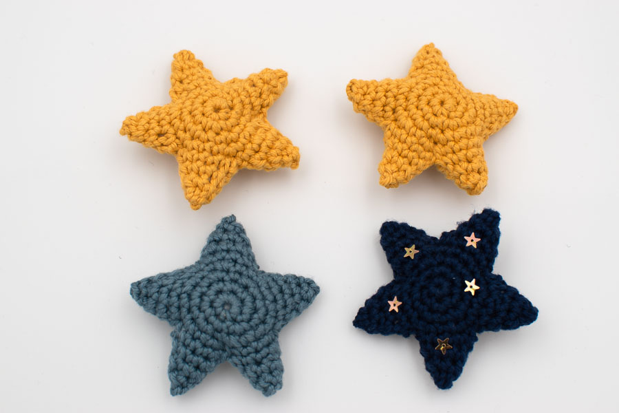 Moon bunny and stars mobile crochet pattern-32